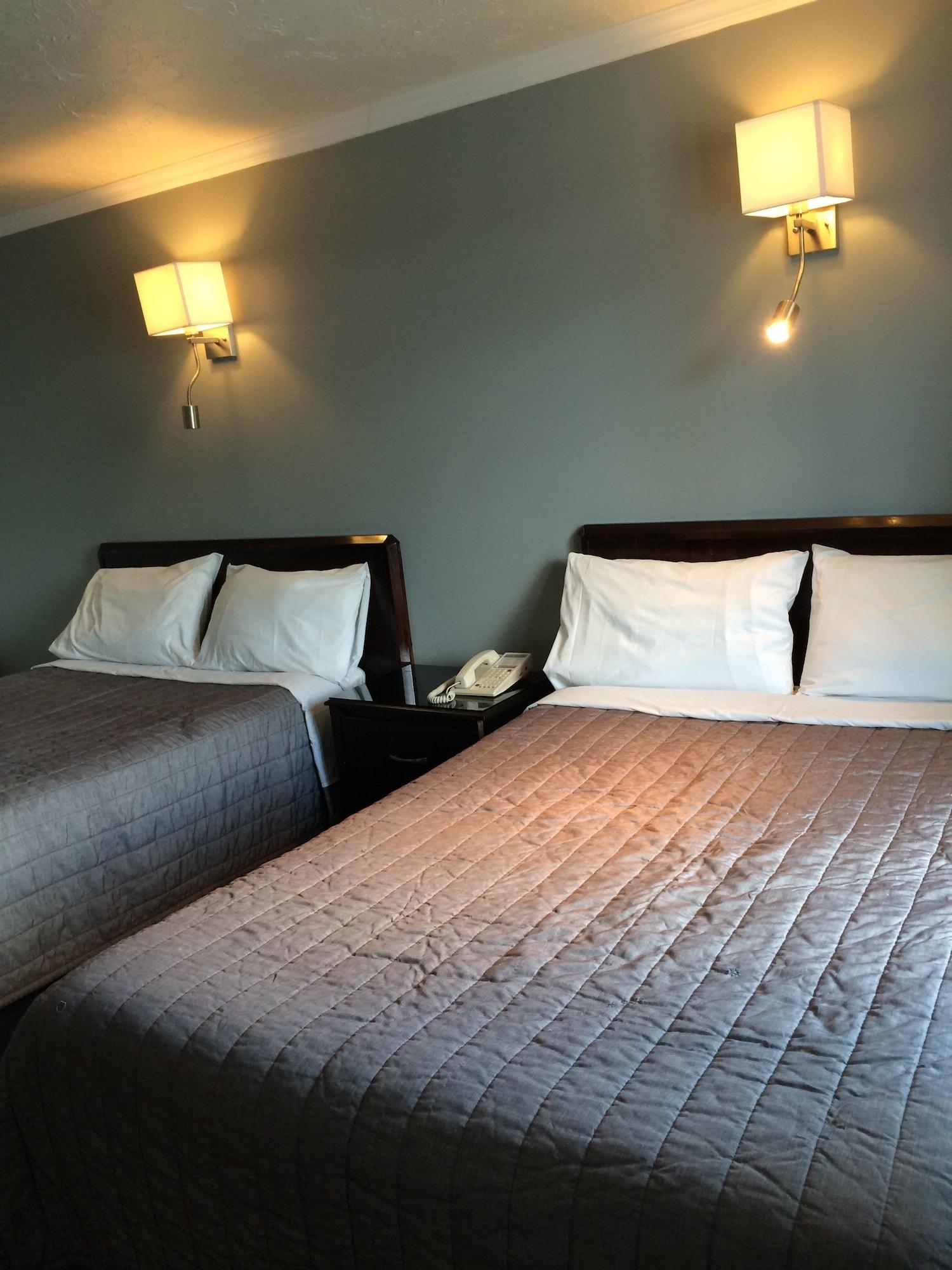 Olux Hotel-Motel-Suites Laval Bagian luar foto