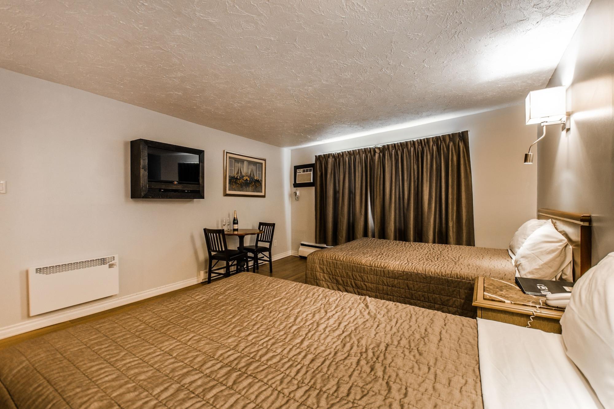 Olux Hotel-Motel-Suites Laval Bagian luar foto