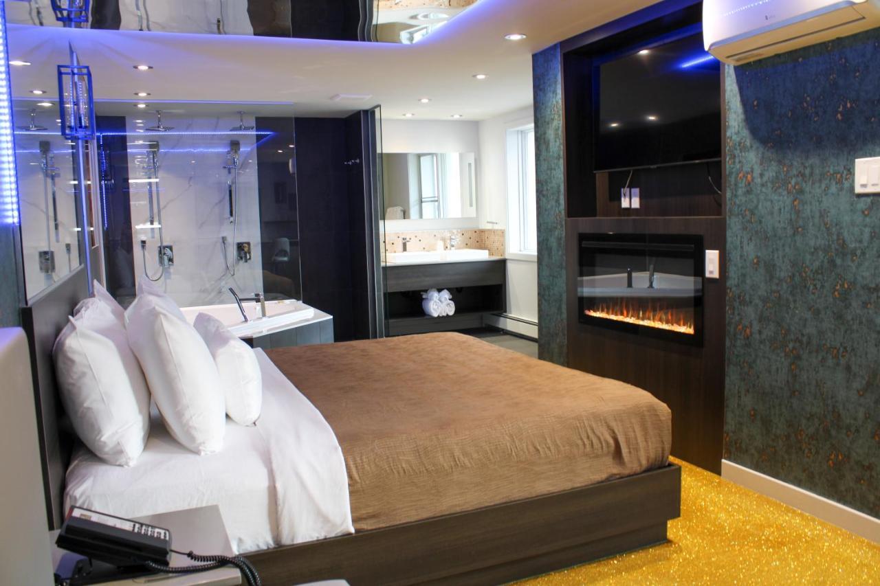 Olux Hotel-Motel-Suites Laval Bagian luar foto